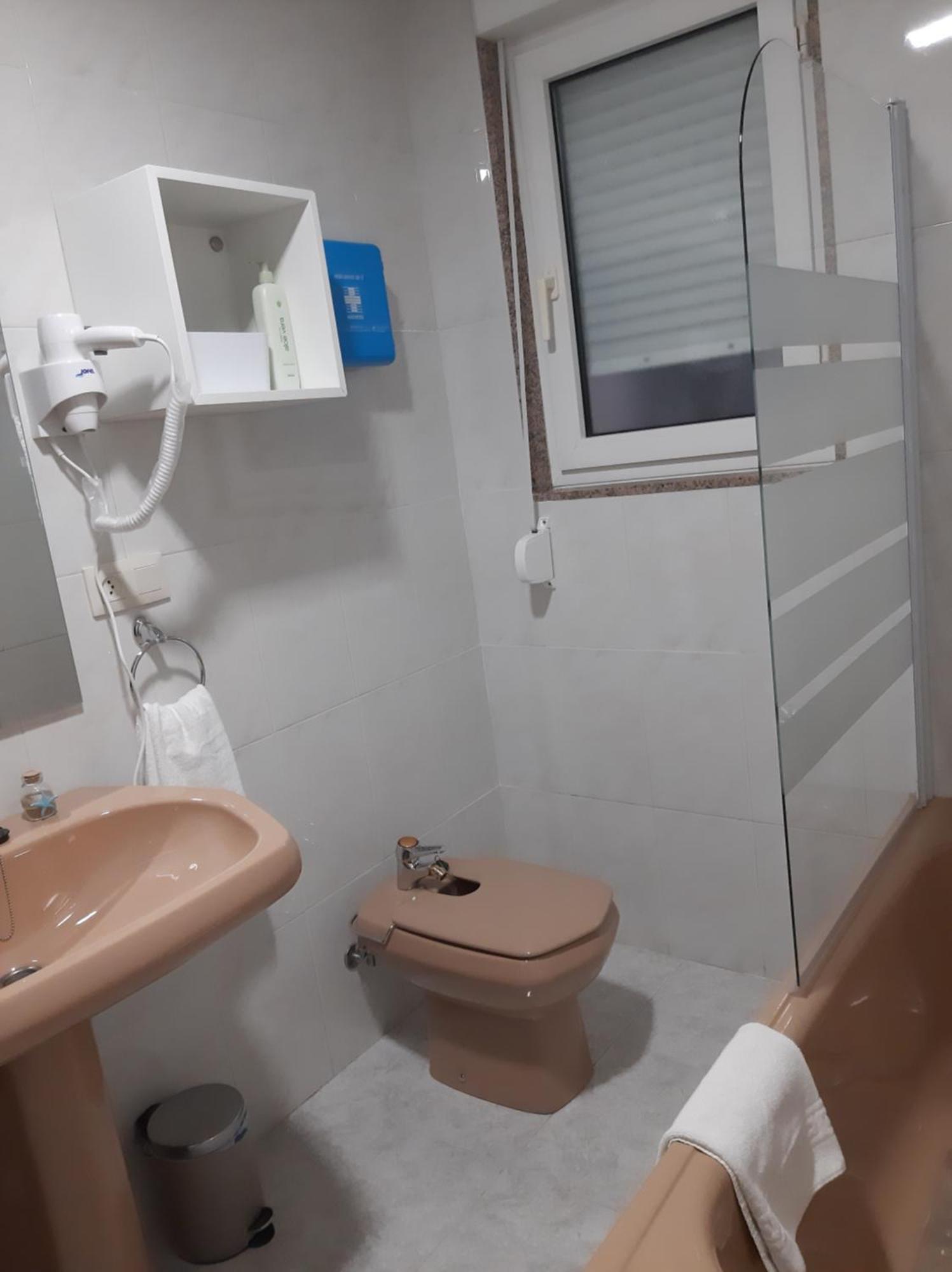 Apartamento Elena Centrico Con Wifi Onís Exterior foto
